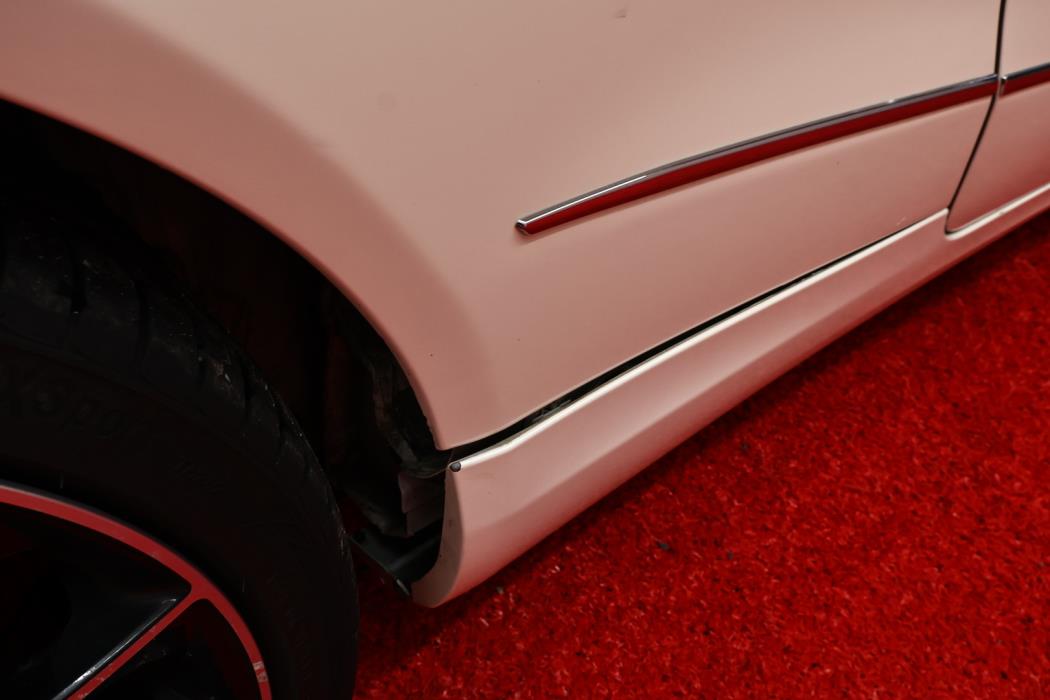 MERCEDES-BENZ E 2010