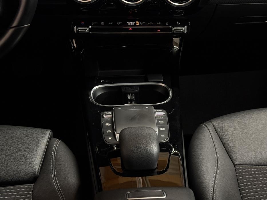 MERCEDES-BENZ CLA 2022