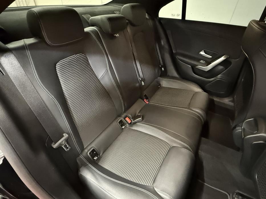 MERCEDES-BENZ CLA 2022