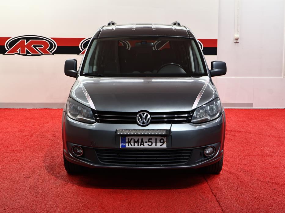 VOLKSWAGEN Caddy Maxi 2012