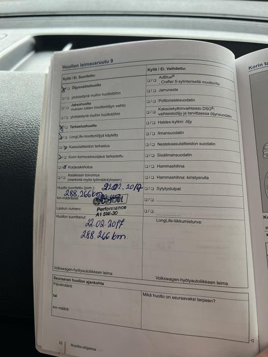VOLKSWAGEN Caddy Maxi 2012