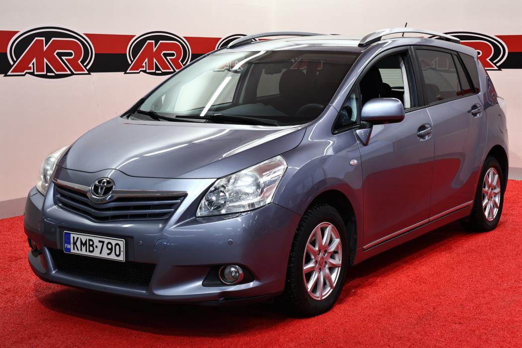 TOYOTA Verso 2012