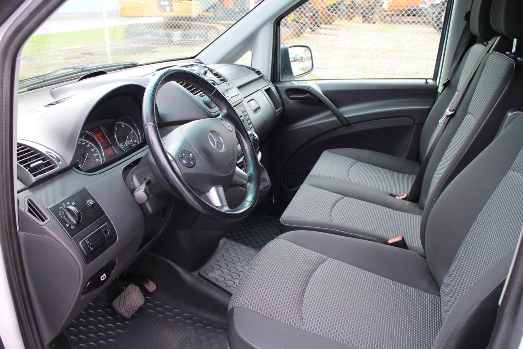 MERCEDES-BENZ Vito 2013
