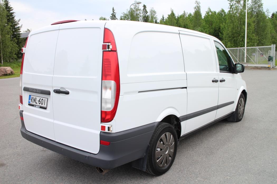 MERCEDES-BENZ Vito 2013