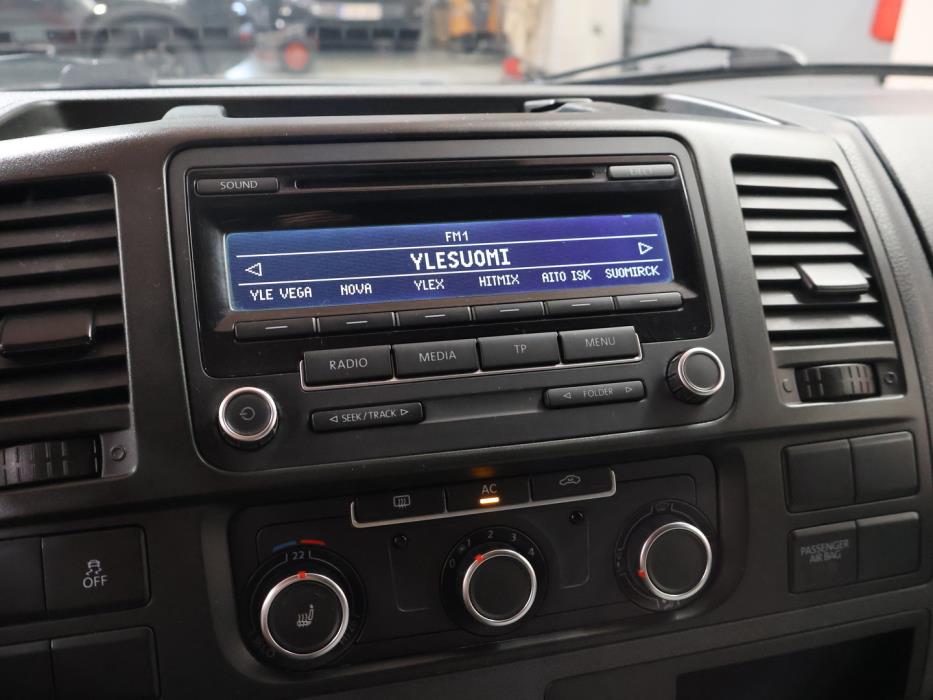 VOLKSWAGEN Transporter 2012
