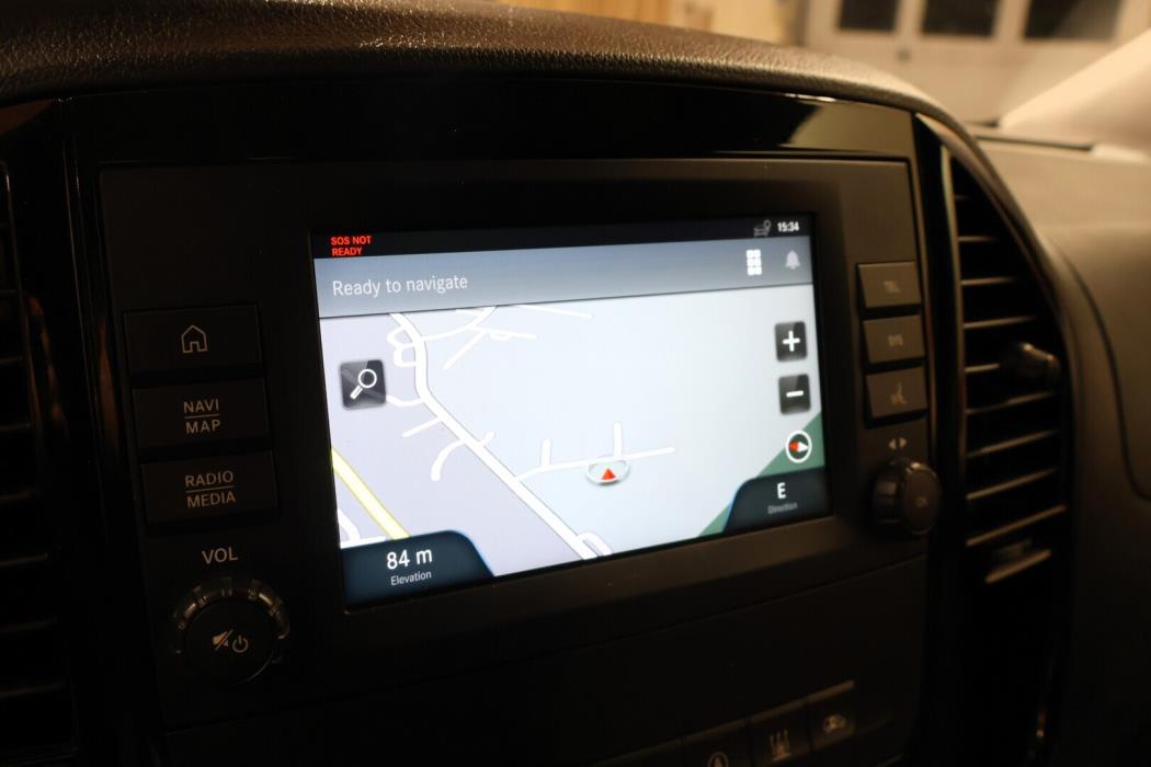 MERCEDES-BENZ VITO 2022