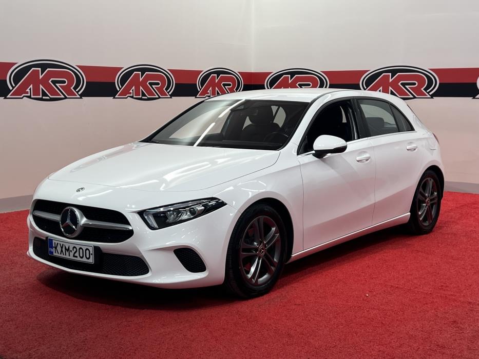 MERCEDES-BENZ A 2020