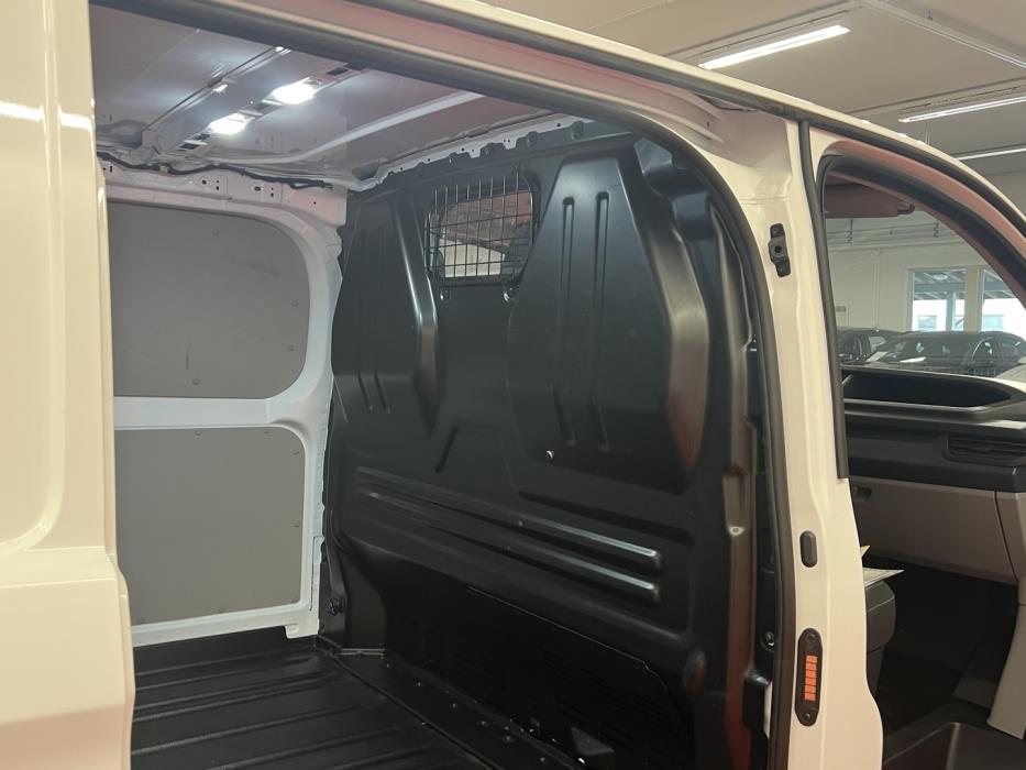 FORD TRANSIT CUSTOM 2024