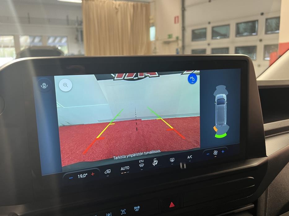 FORD TRANSIT CUSTOM 2024