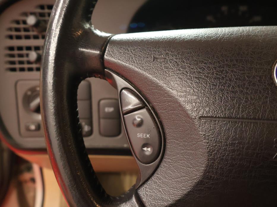 SAAB 9-5 2004