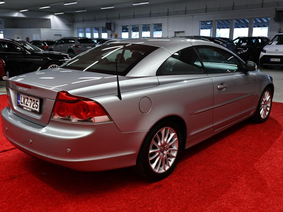 VOLVO C70 2008