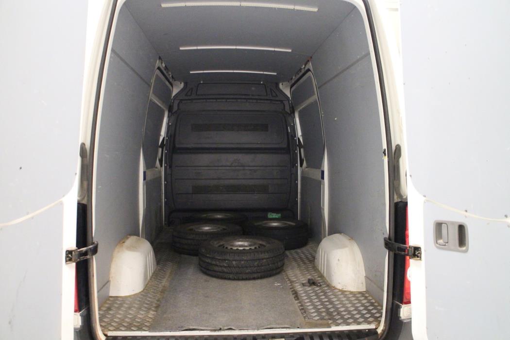 VOLKSWAGEN Crafter 2016