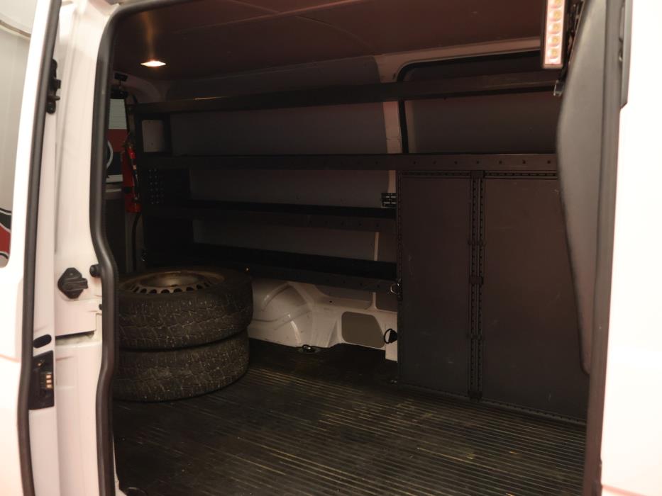 VOLKSWAGEN Transporter 2017