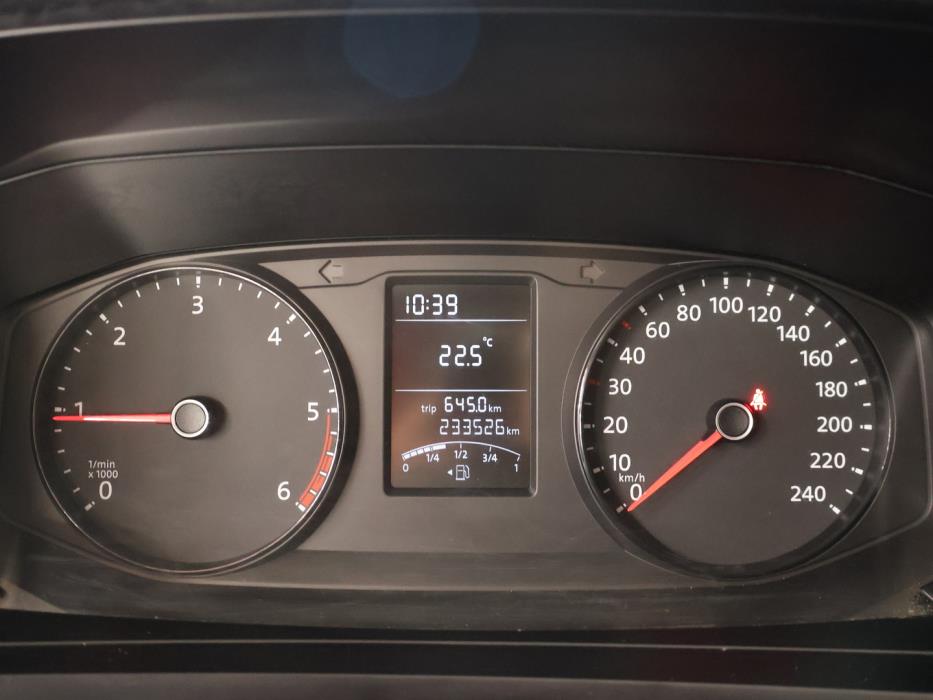 VOLKSWAGEN Transporter 2017