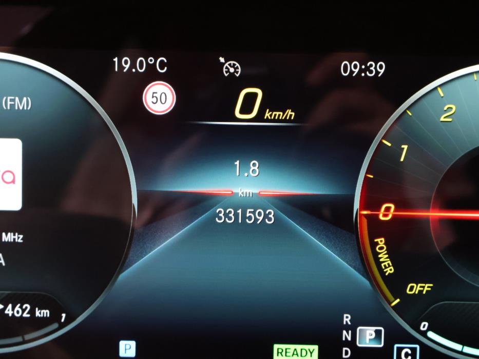 MERCEDES-BENZ E 2021