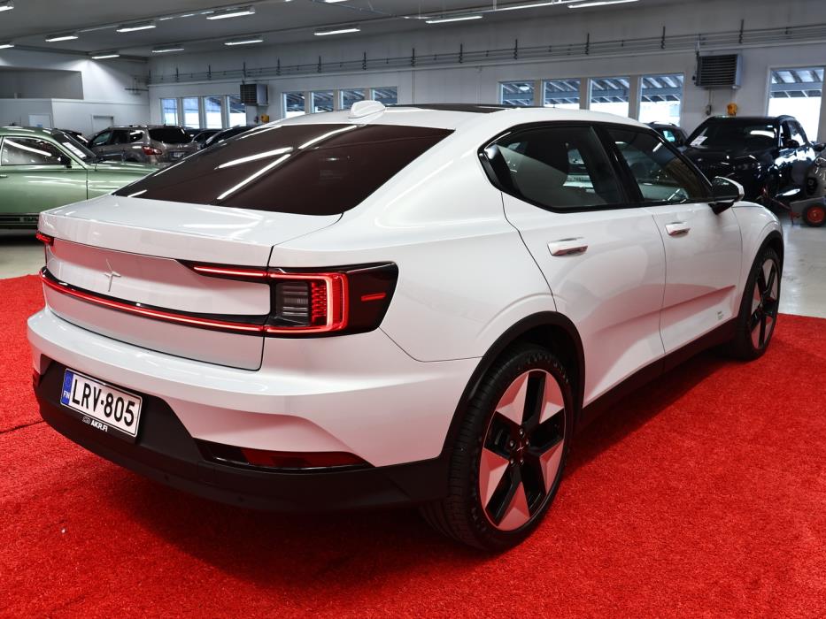 POLESTAR 2 2023