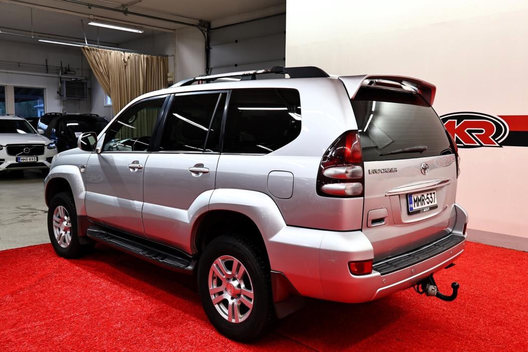 TOYOTA Land Cruiser 2006