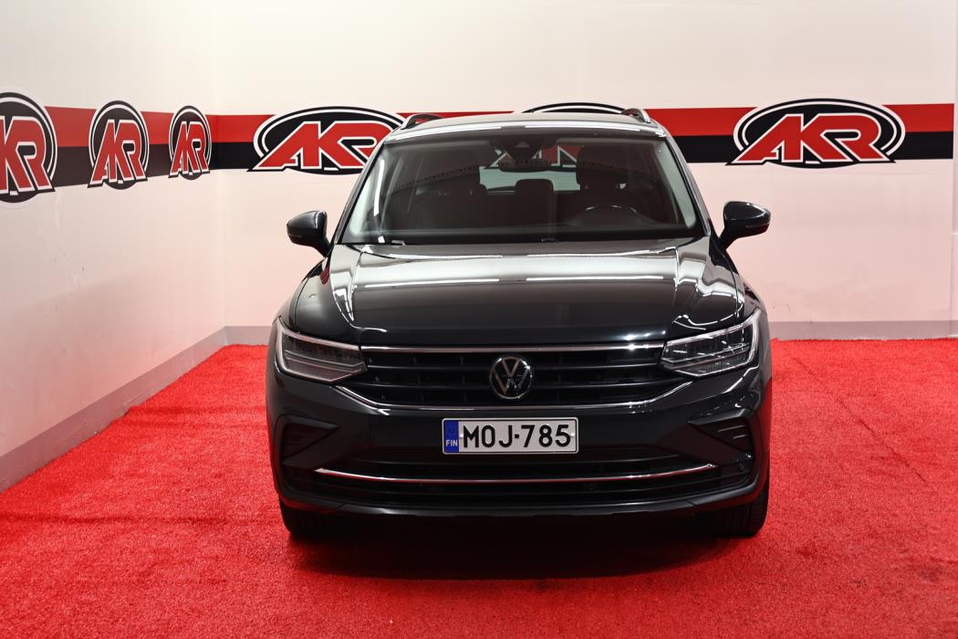 VOLKSWAGEN TIGUAN 2022