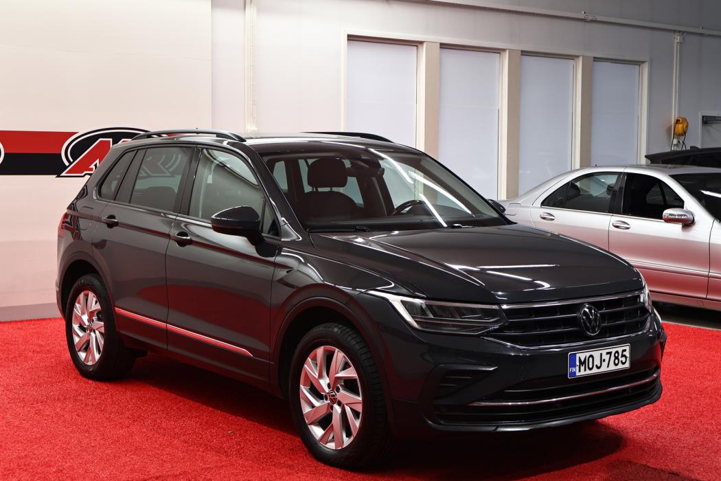 VOLKSWAGEN TIGUAN 2022