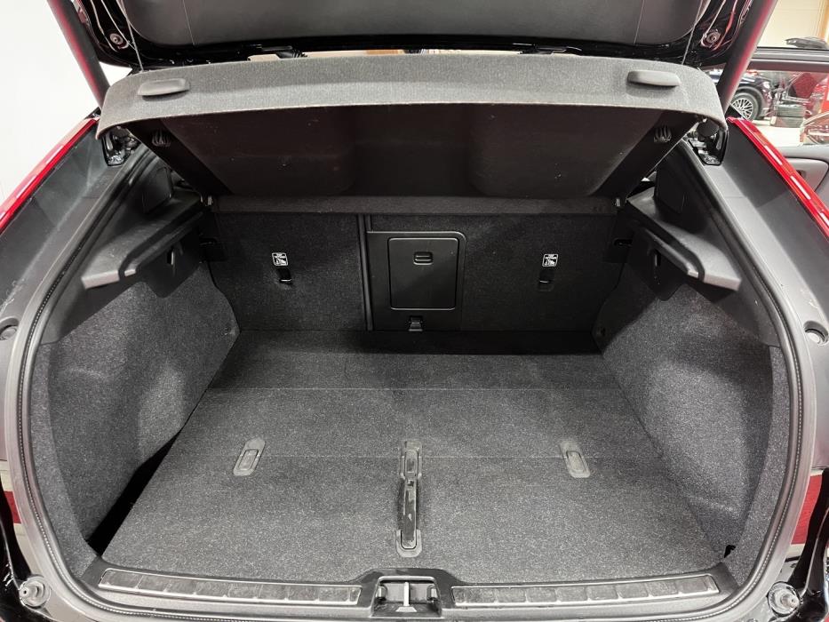 VOLVO C40 2023