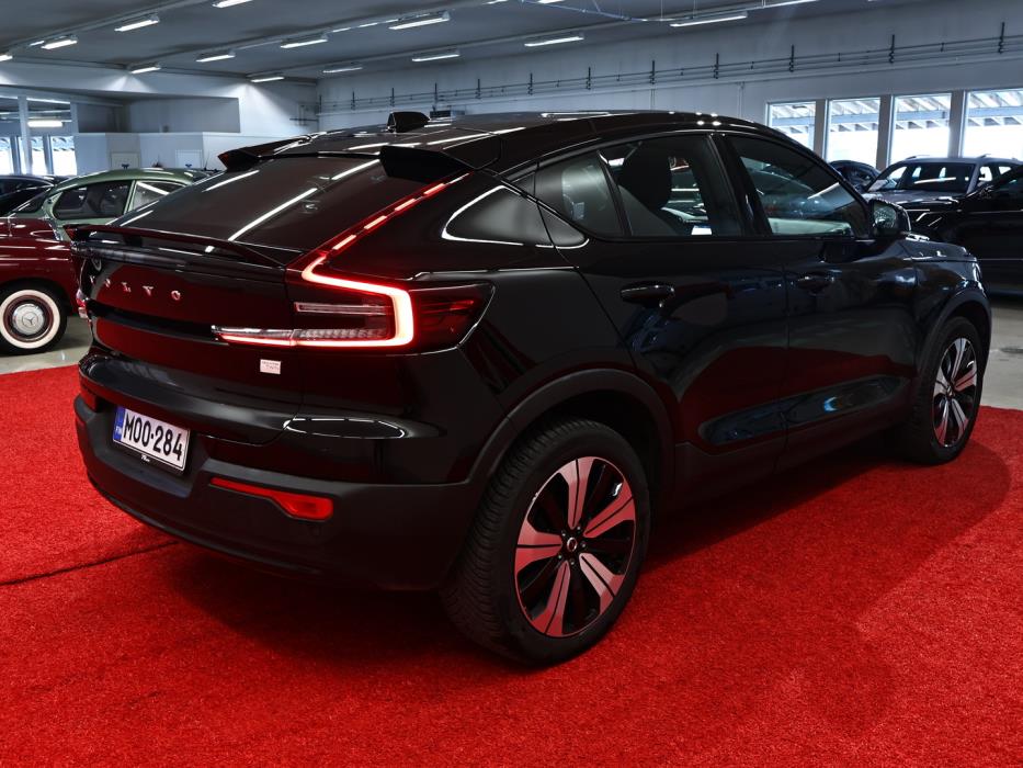 VOLVO C40 2023
