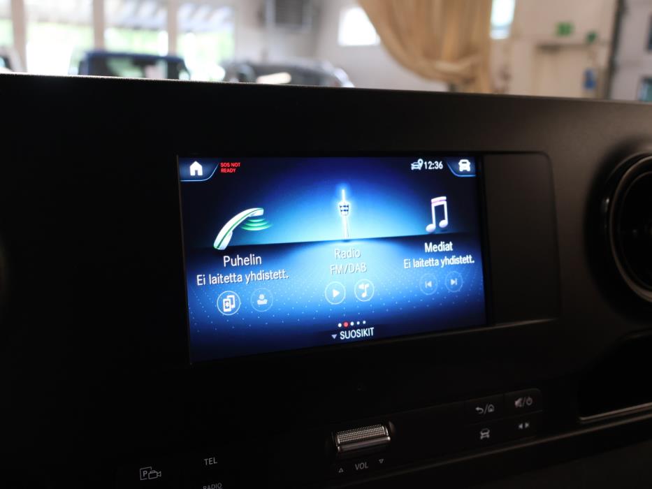 MERCEDES-BENZ Sprinter 2023