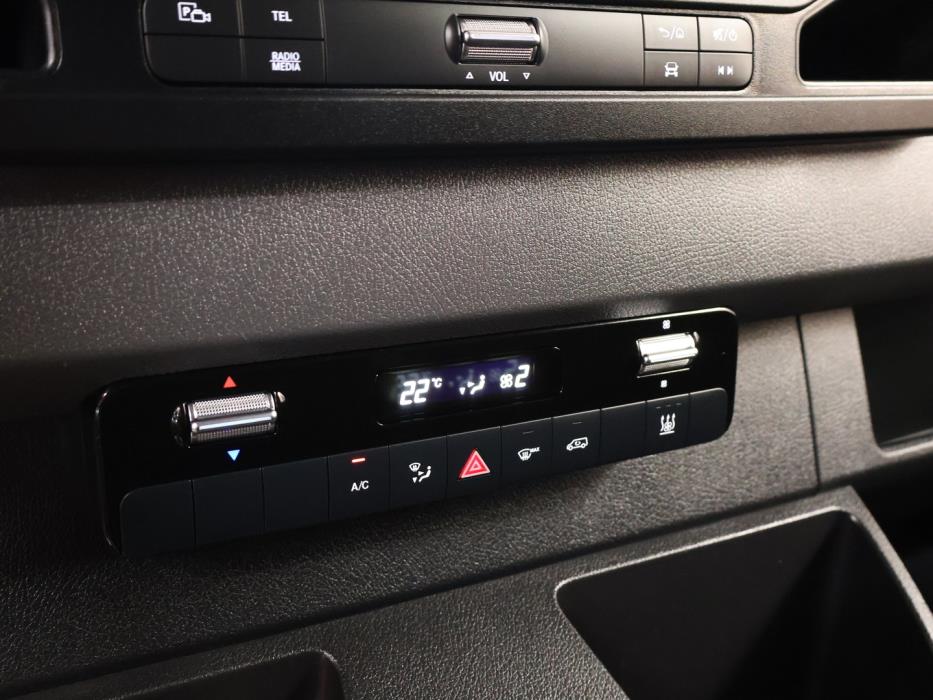 MERCEDES-BENZ Sprinter 2023