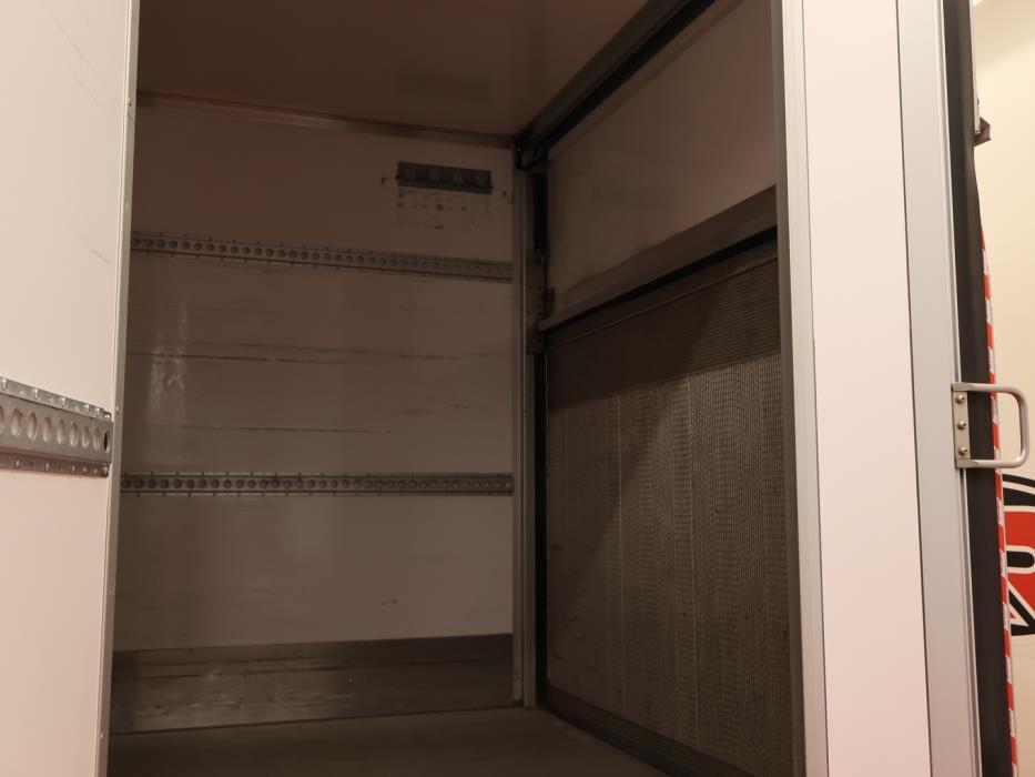 MERCEDES-BENZ Sprinter 2023