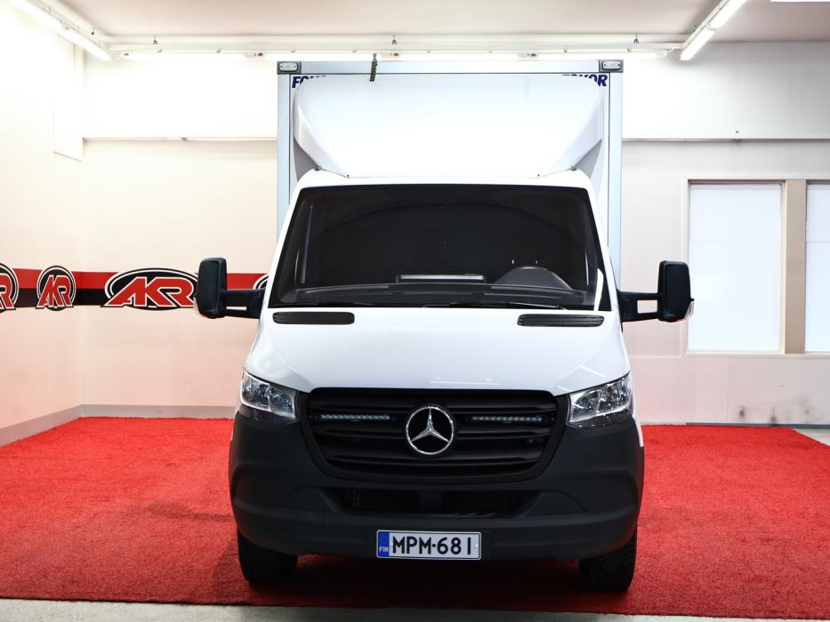 MERCEDES-BENZ Sprinter 2023