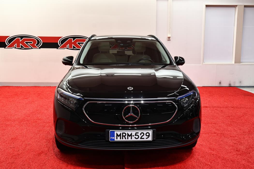 MERCEDES-BENZ EQA 2021