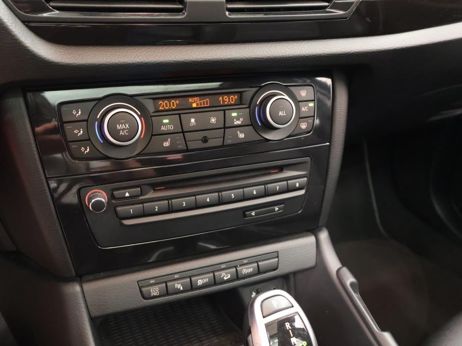 BMW X1 2012