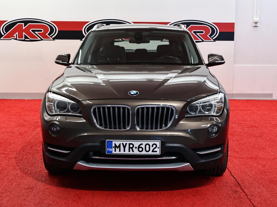 BMW X1 2012