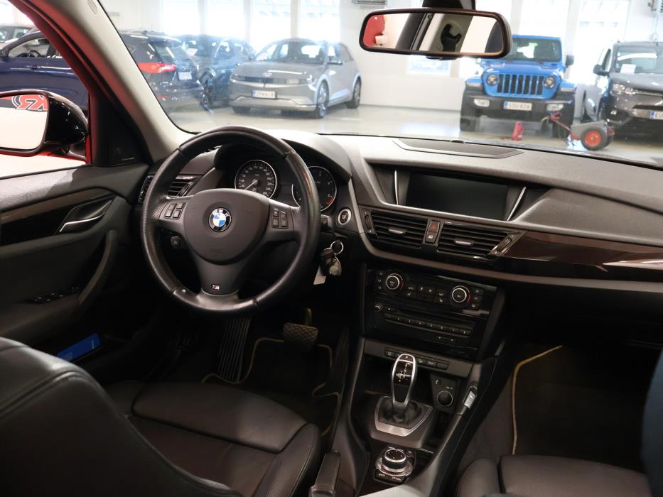 BMW X1 2012