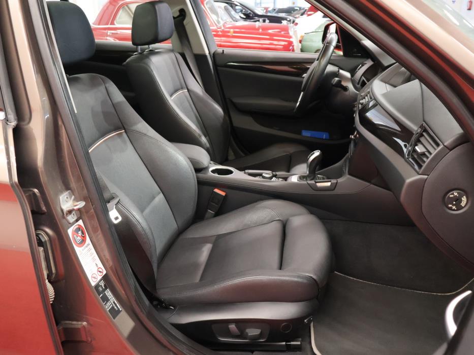 BMW X1 2012