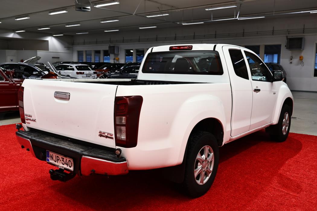 ISUZU D-Max 2015
