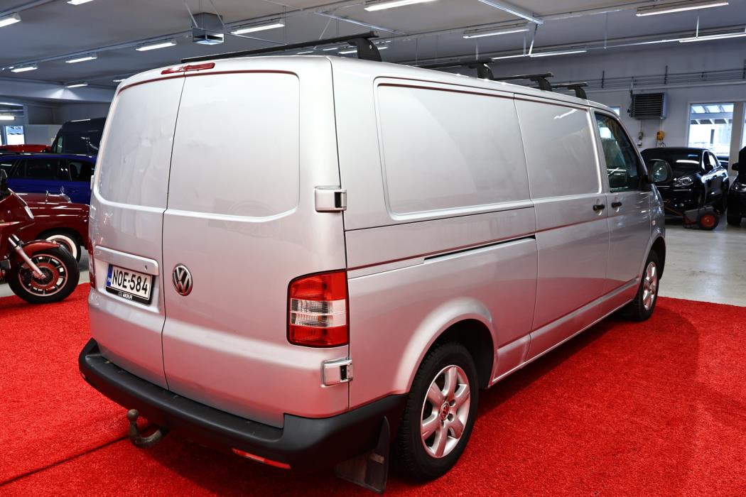 VOLKSWAGEN Transporter 2014