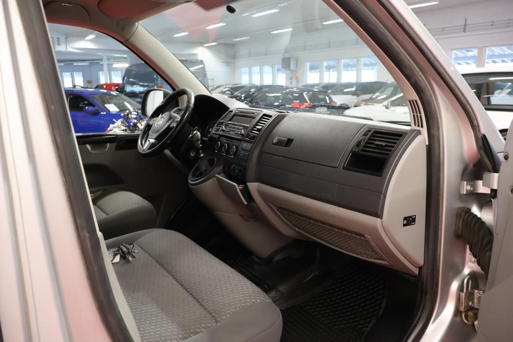 VOLKSWAGEN Transporter 2014