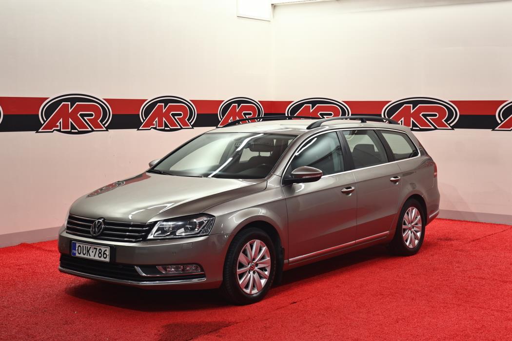 VOLKSWAGEN Passat 2014