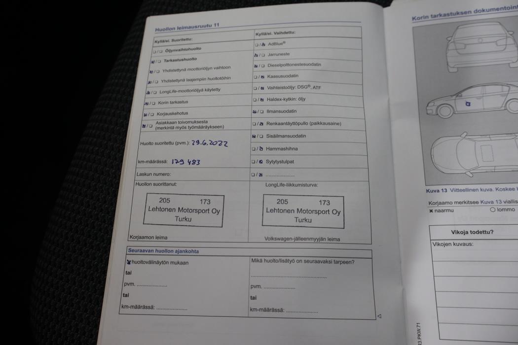 VOLKSWAGEN Passat 2014