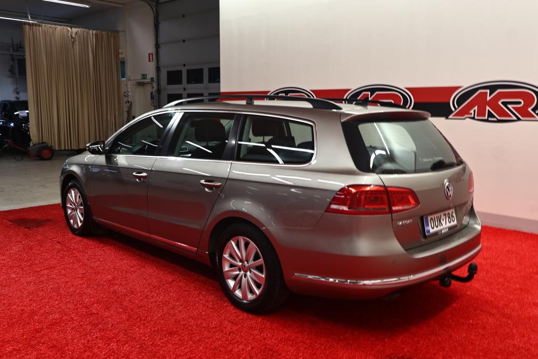 VOLKSWAGEN Passat 2014