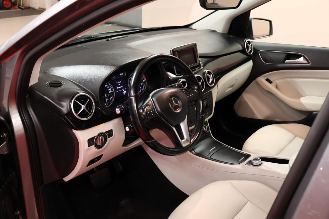 MERCEDES-BENZ B 2014
