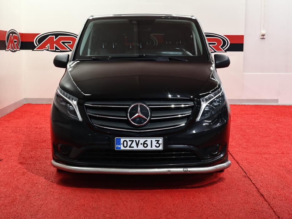MERCEDES-BENZ Vito 2023