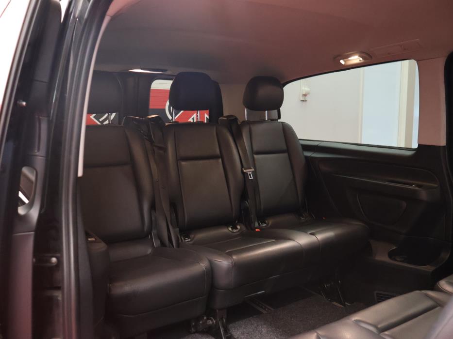 MERCEDES-BENZ Vito 2023