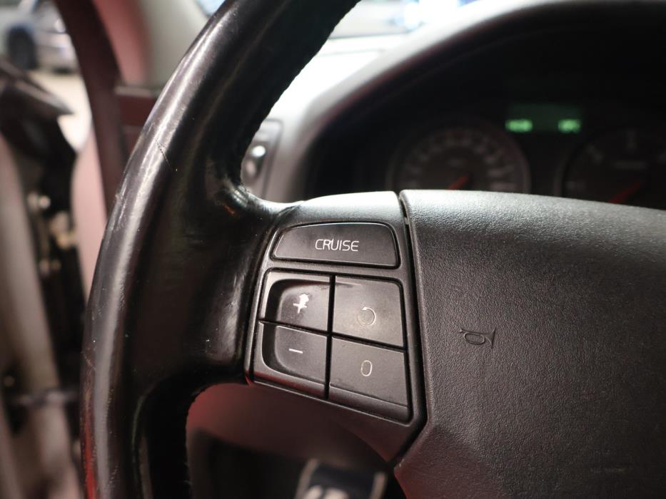 VOLVO V50 2010