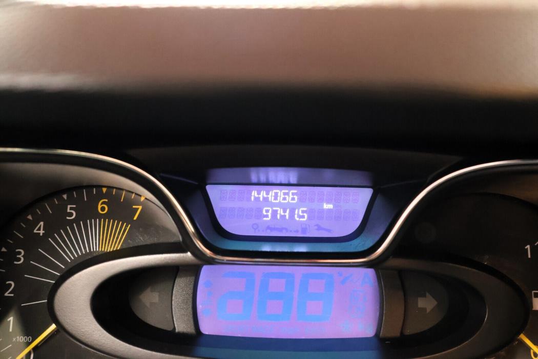 RENAULT Captur 2014