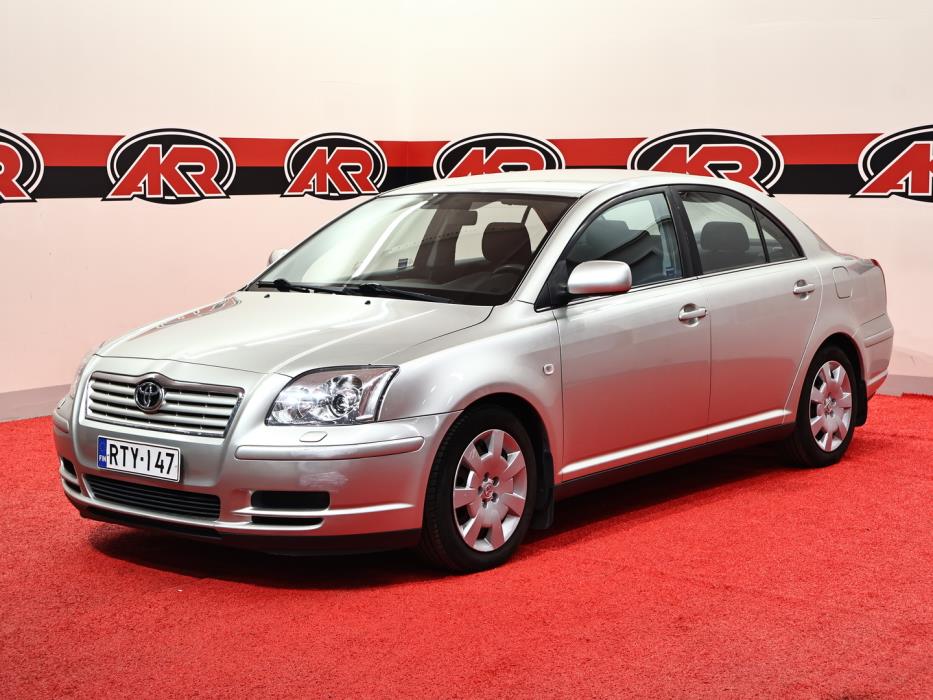 TOYOTA Avensis 2004