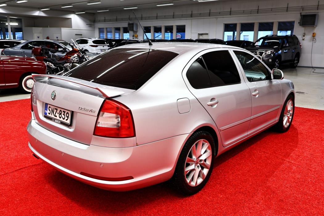 SKODA Octavia 2010