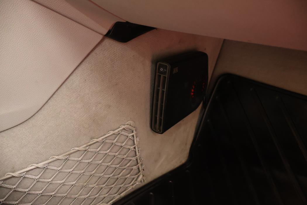 MERCEDES-BENZ E 2013