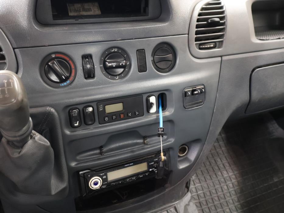 MERCEDES-BENZ Sprinter 2005