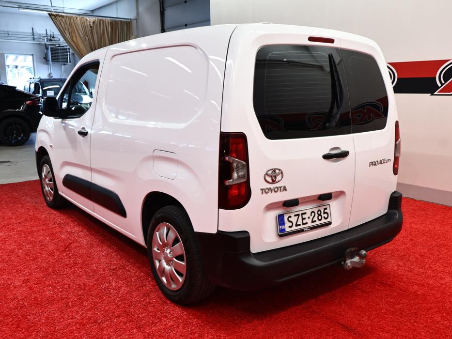 TOYOTA Proace CITY 2022
